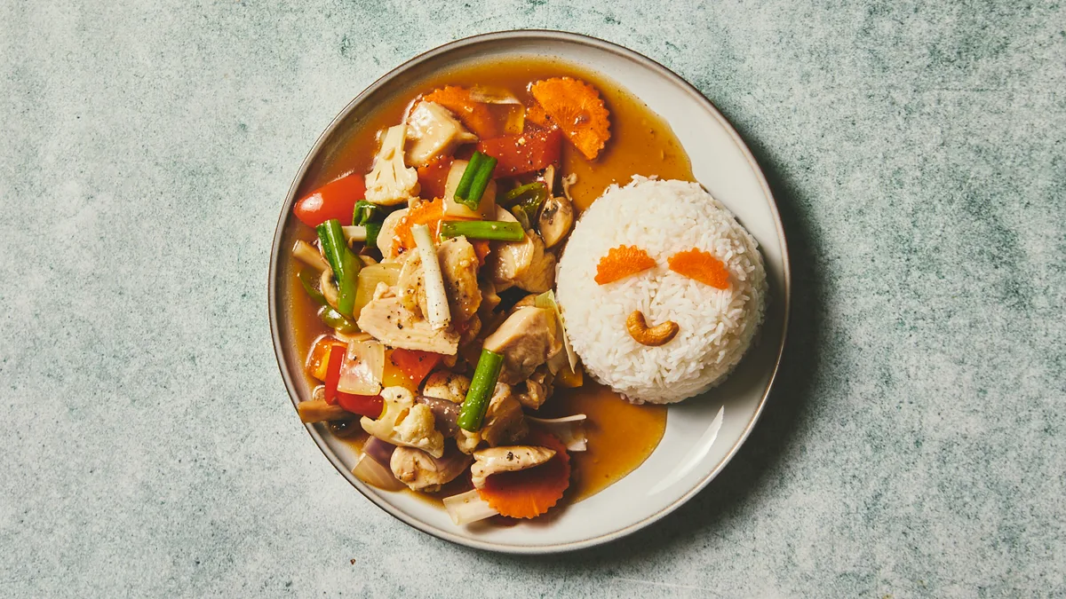 #15 Pad Nam Man Hoi 🌶