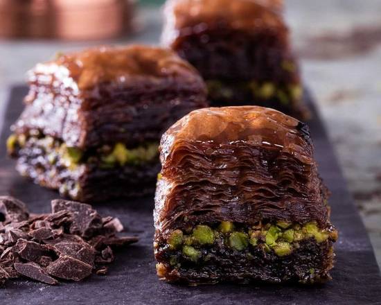 Baklava Chocolate  Pistachio