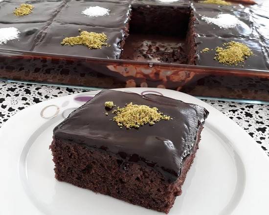 Moist Chocolate Cake (Handmade)