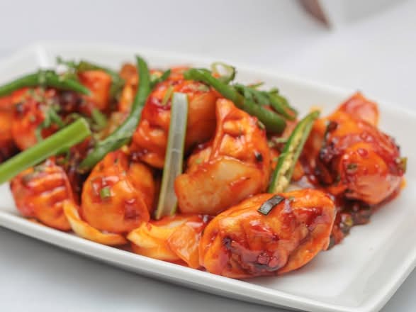 Chicken Chilli Momo (10 Pcs)
