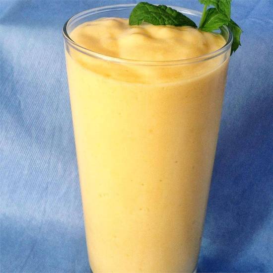 Mango lassi