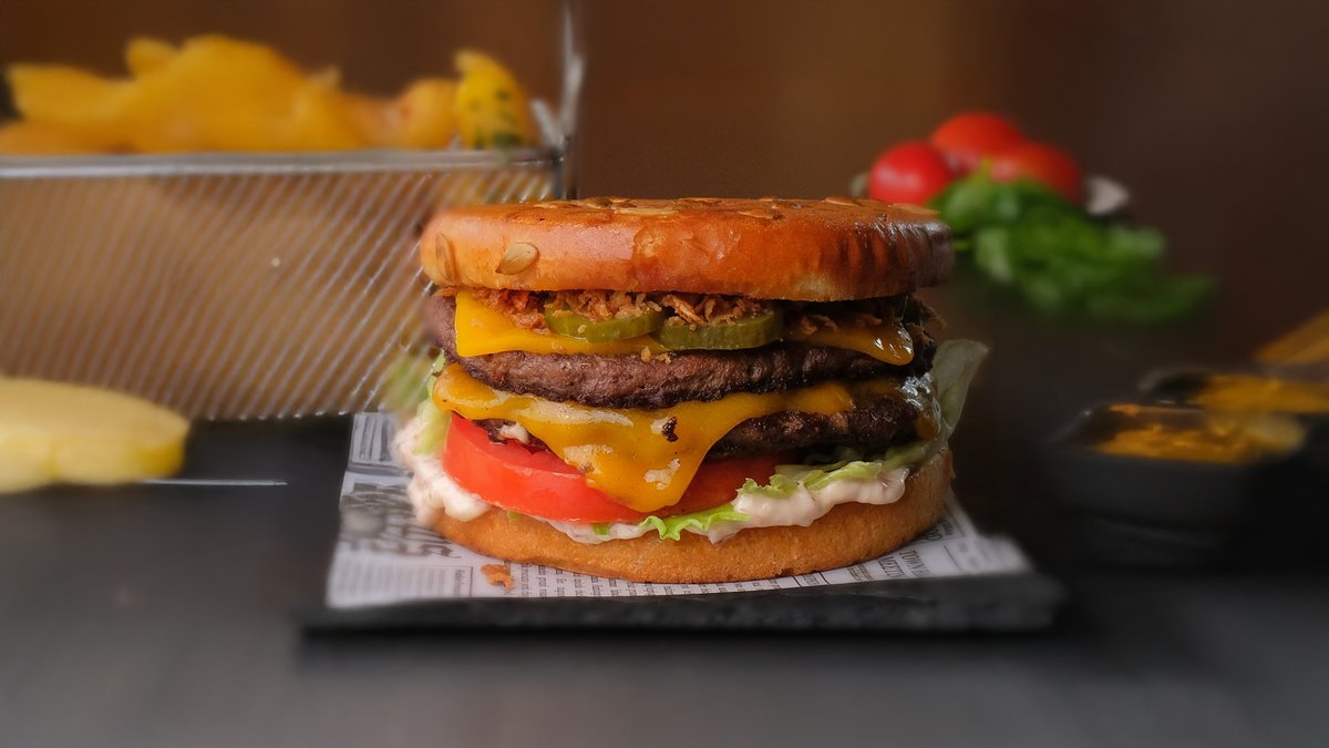 Ultimate Smash Double Cheeseburger 600g