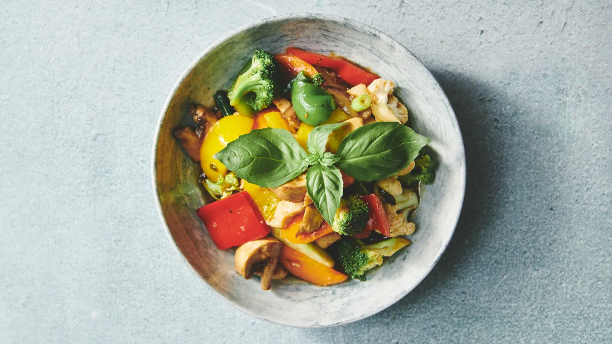 10. Wokretter  med spicy østerssauce