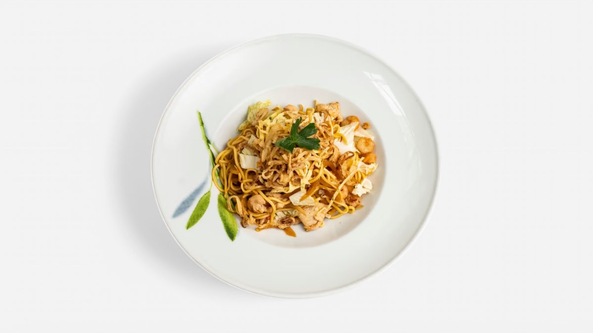 26. Bami goreng