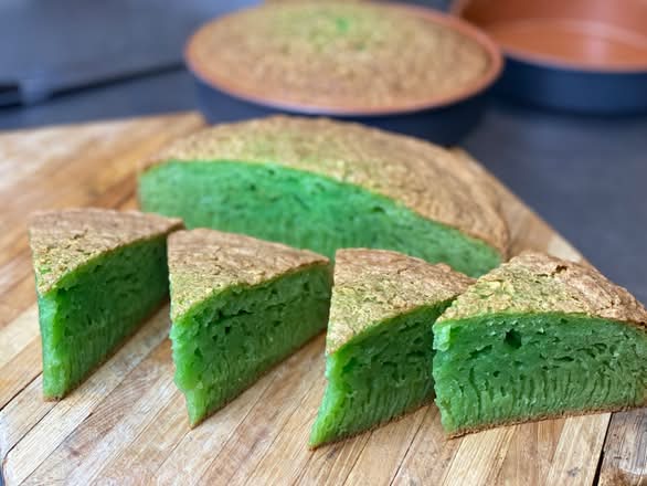 Pandan Honeycomb Cake