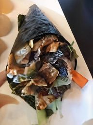 Temaki Salmonskin