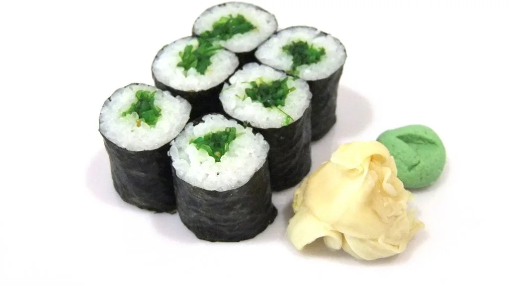 Goma wakame maki