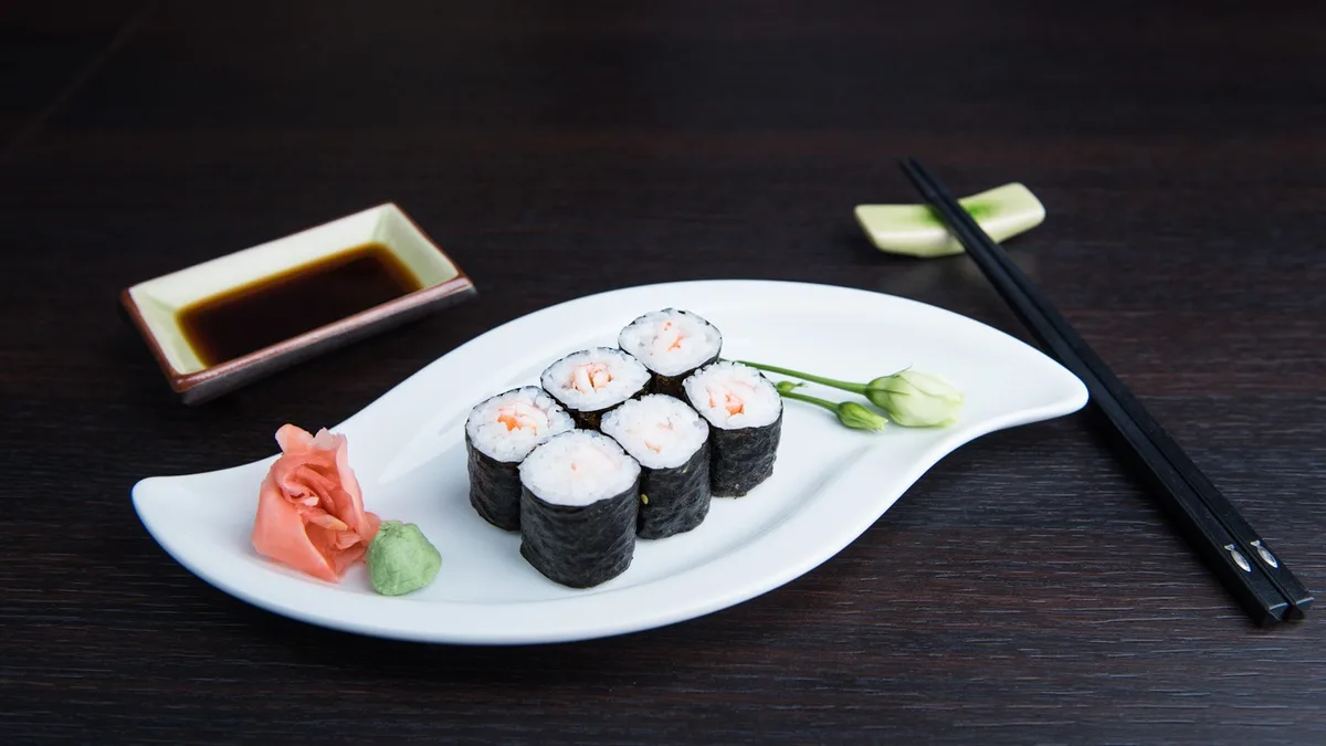 Ebi Maki
