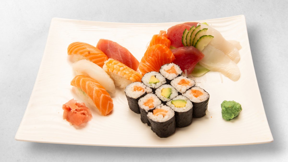 Sushi Sashimi Maki Set