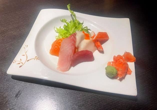 Sashimi 7 Pieces