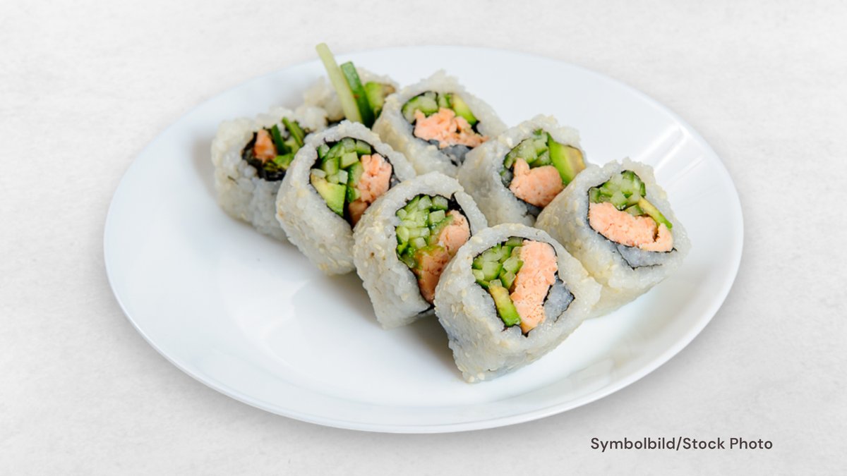Sake Avo Roll
