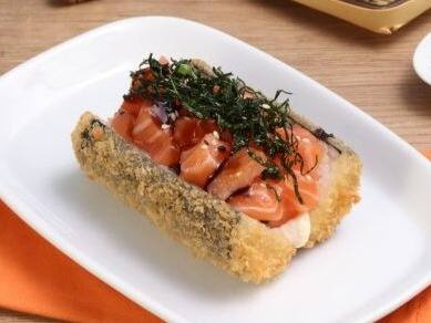 Hot Philadelphia com Crispy de Couve