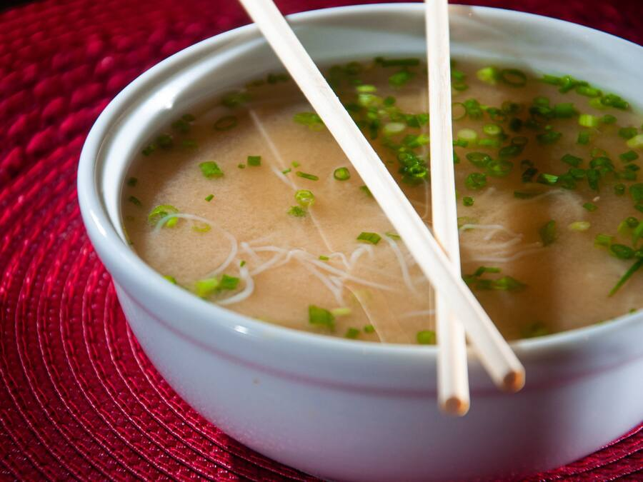 Missoshiru com Frango, Nissin e Cebolinha