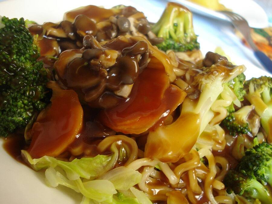 Yakissoba de Shimeji e Legumes 500g
