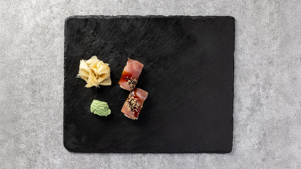 6. Tonnikala Sashimi Nigiri 2kpl