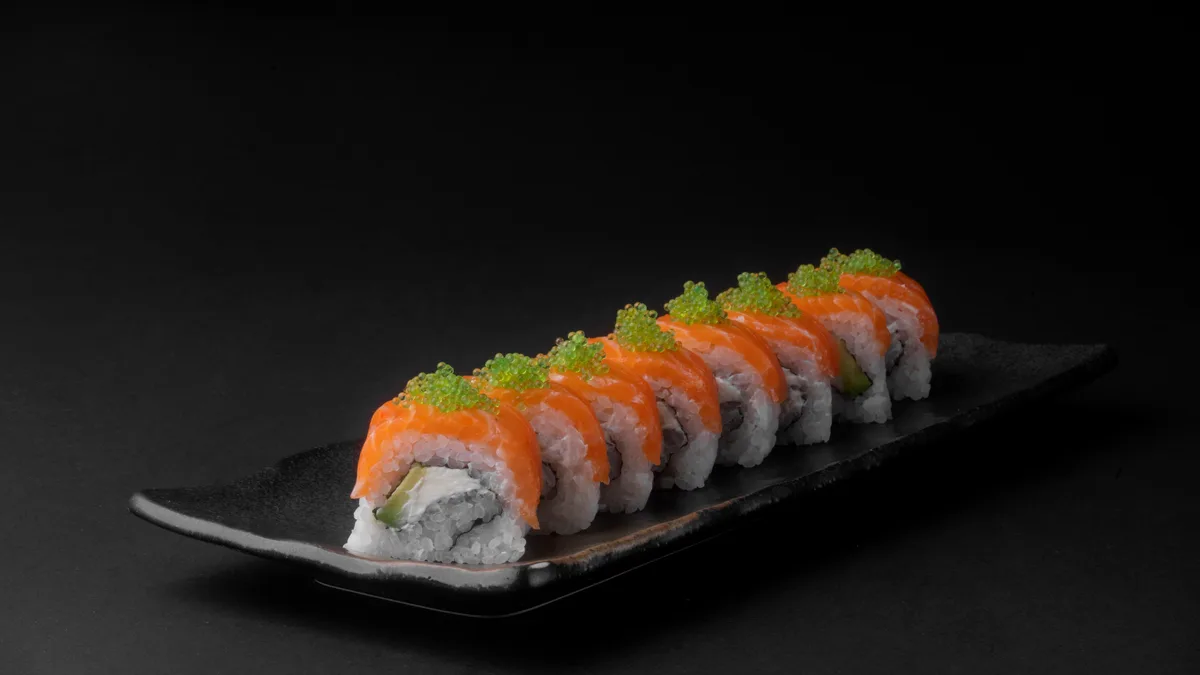 Salmon And Wasabi Roll