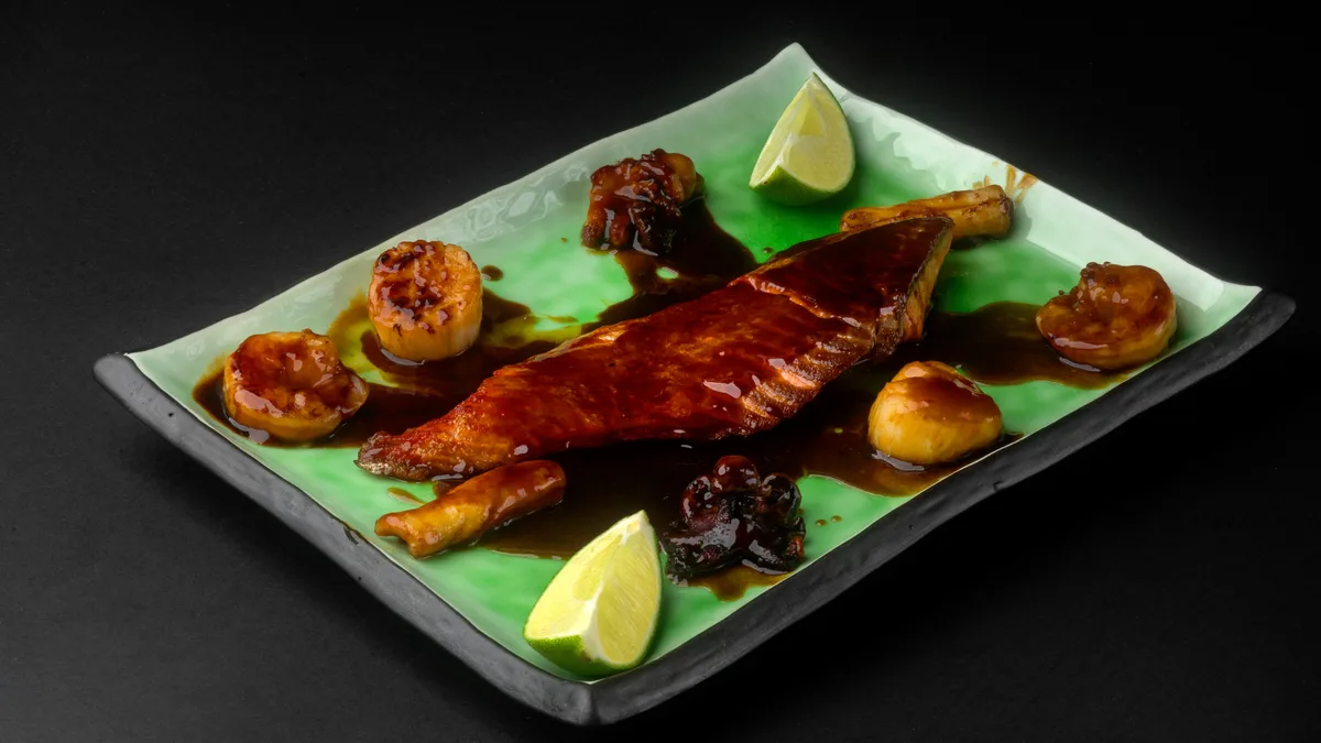 Seafood With Teriyaki Sauce