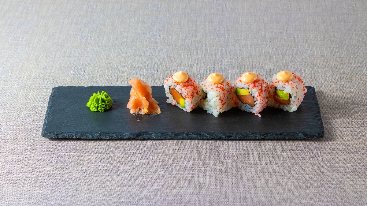 Dynamite Salmon Roll
