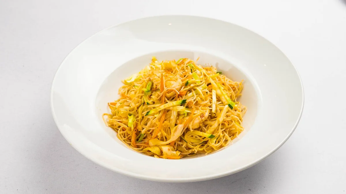 Noodles with satay