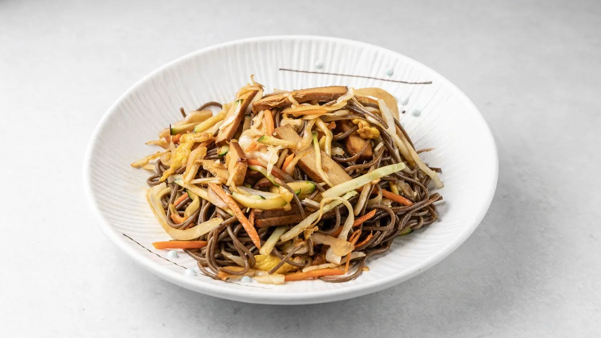 Yaki soba tofu
