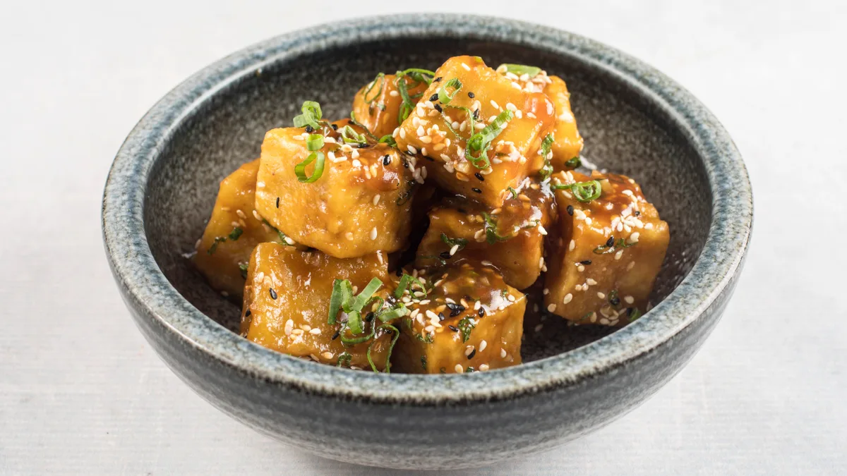 Patlidzan u miso sosu