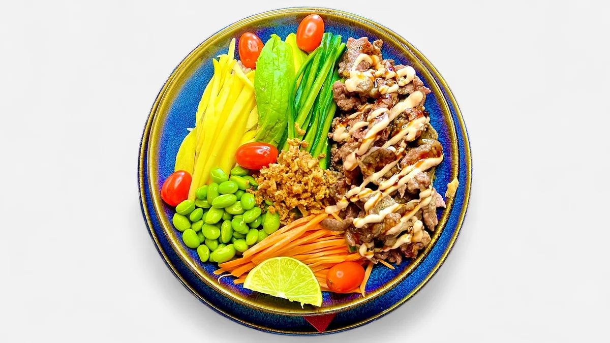 Beef poke bowl