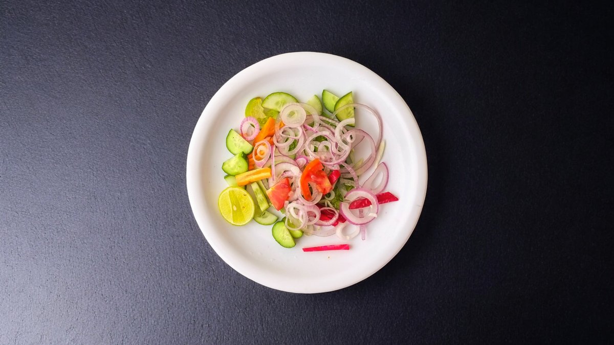 Slice onion