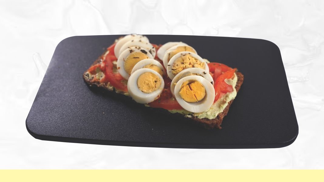 Avokado - egg sendvič
