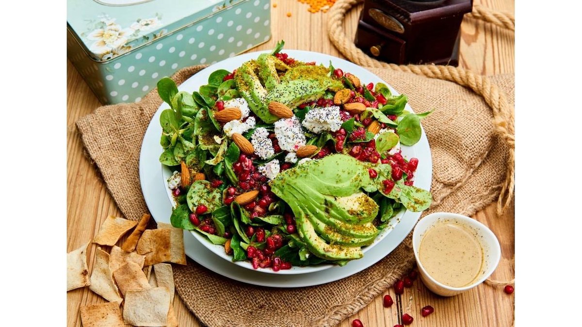Nr. 15 Granada Salad