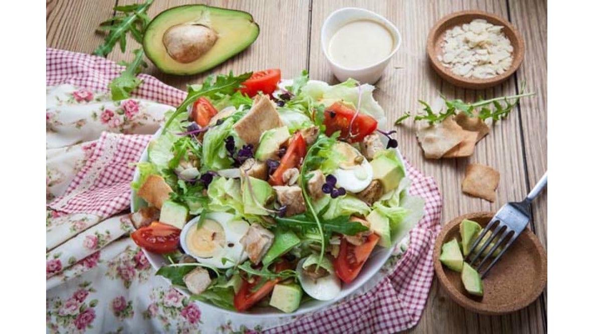 Nr.5 - CALIFORNIA SALAD (332 cal)