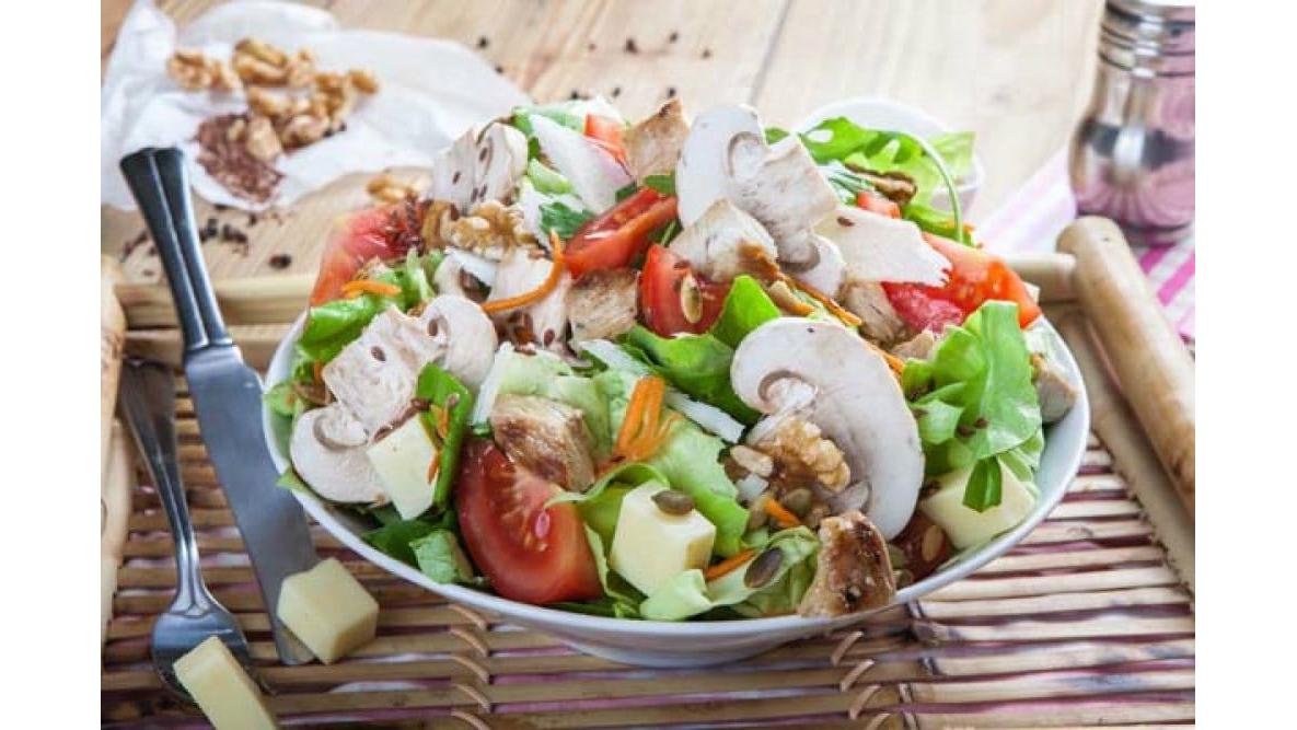 Nr.8 - ITALIAN SALAD (349 cal)