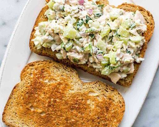 Tuna salad toast