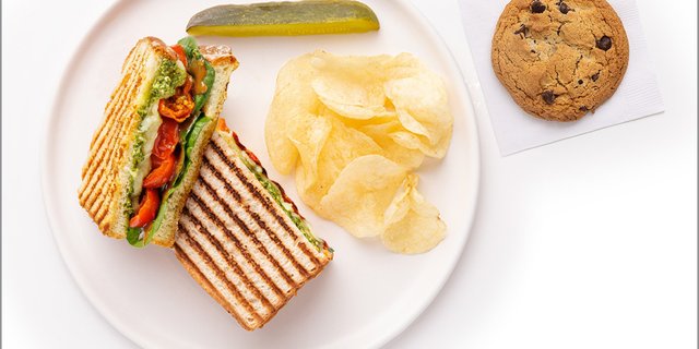 Melt or Sandwich Boxed Meal