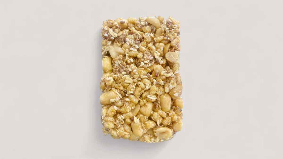 Almond, Dried Banana and Black Raisins Nutritious Bar 70gr