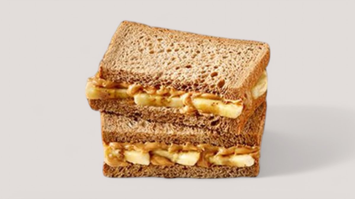 Whole Meal Toast with Banana and Peanut Butter