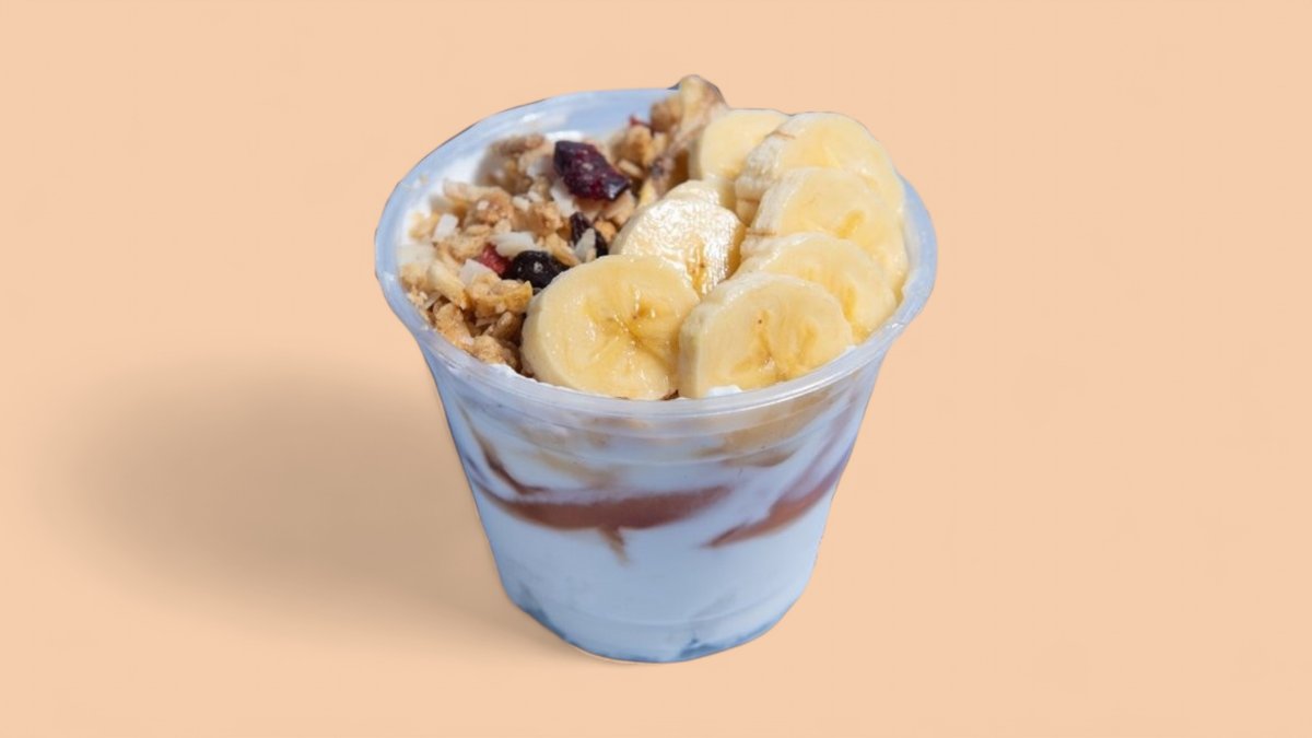 Yogurt with Banana, Honey and Granola