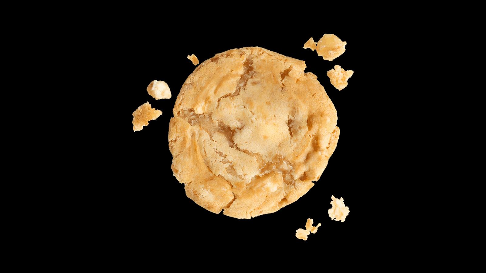 White Chocolate Macadamia Cookie