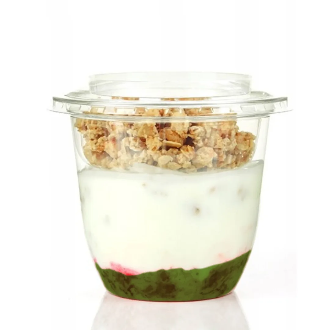 Mini granola z sosem pistacjowym