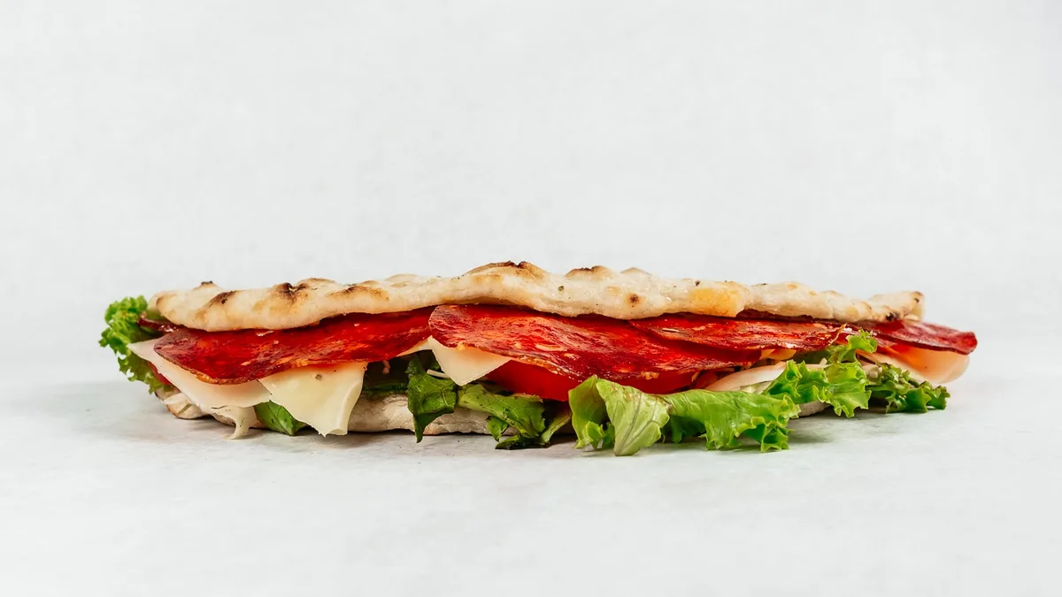 Pizza sendvič sir-kulen