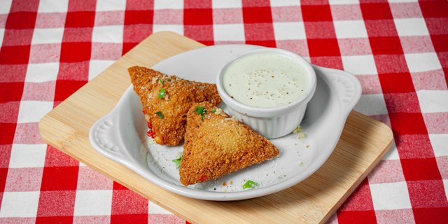 Pimento Cheese Toasted Ravioli