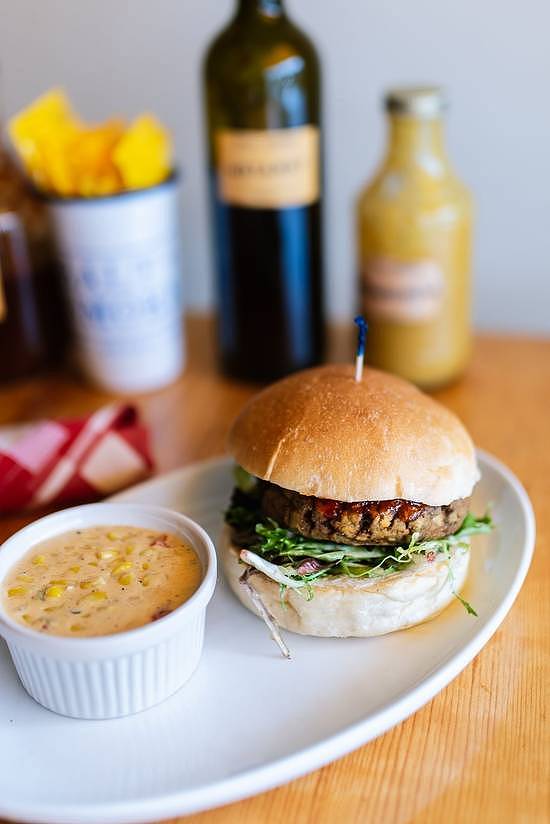 Falafel Burger