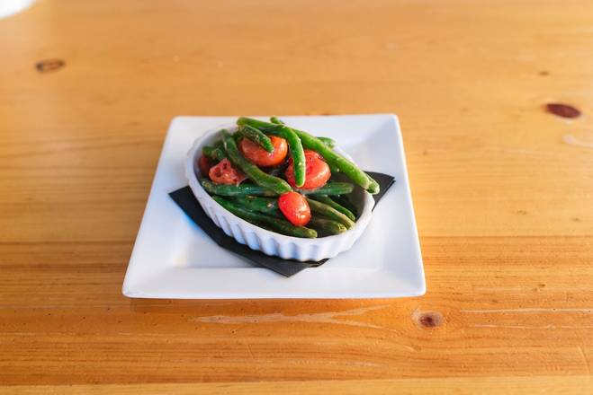 Green Bean and Tomato Salad Side