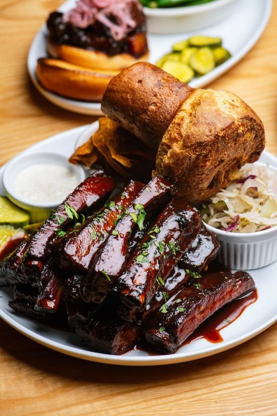 Trashed Ribs Full Plate