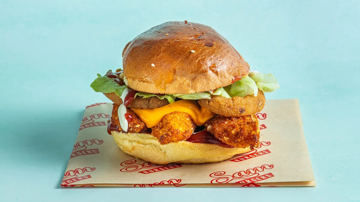 Chicken Strips Cheeseburger