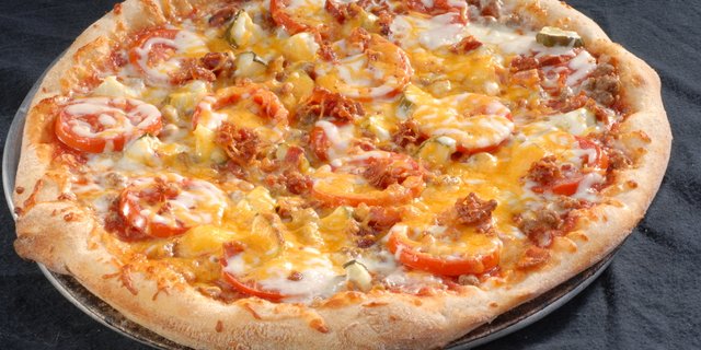 Bacon Cheeseburger Pizza