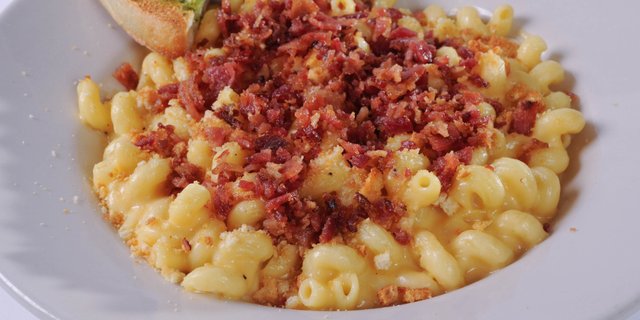 Gourmet Mac N' Cheese
