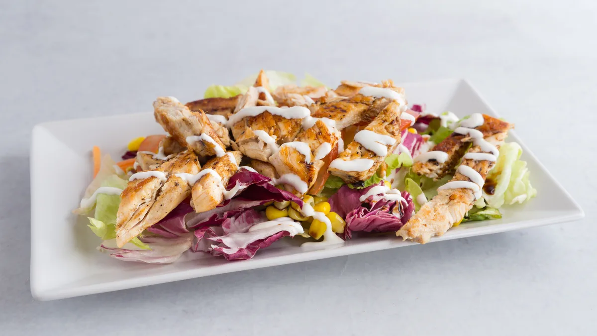 Pileća salata
