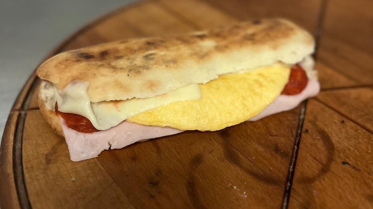 Piramida sendvič