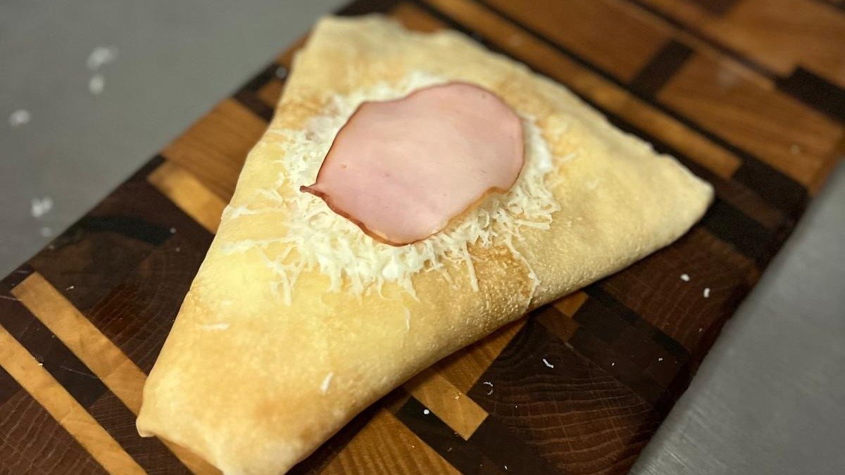 Slana palačinka pečenica