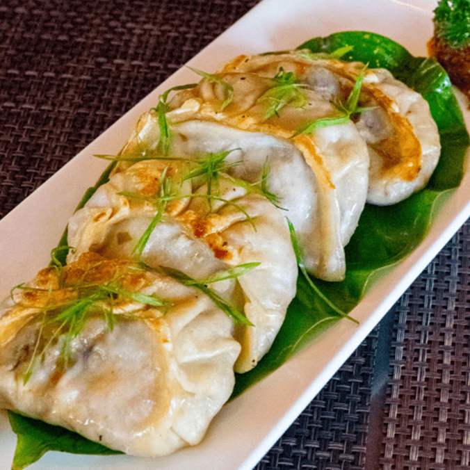 Momos de Camarones